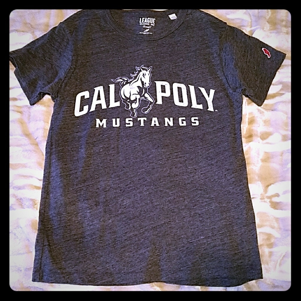 😎 Official Calpoly T-shirt 😎